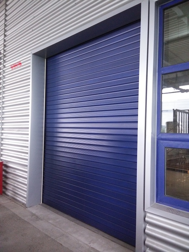Fast Speed Motor Drive Automatic Roller Door Panel Made Of Two Layers Aluminum