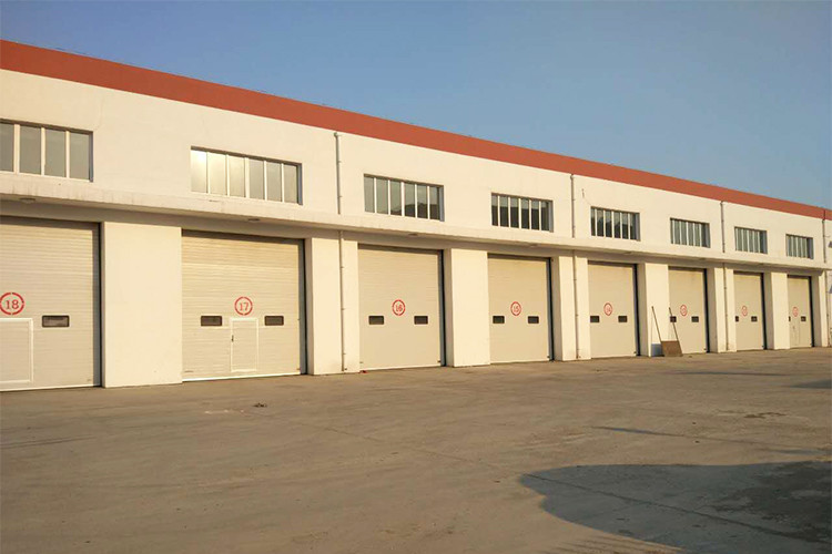 High Speed Industrial Sectional Doors Safe 40mm Insulated Sandwich Panel